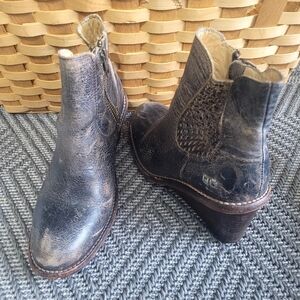 Bed/Stu Brown Leather Western Wedge Ankle Boots Sz 7.5